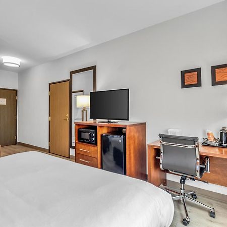 Comfort Inn Denver West Arvada Station Wheat Ridge Exterior photo