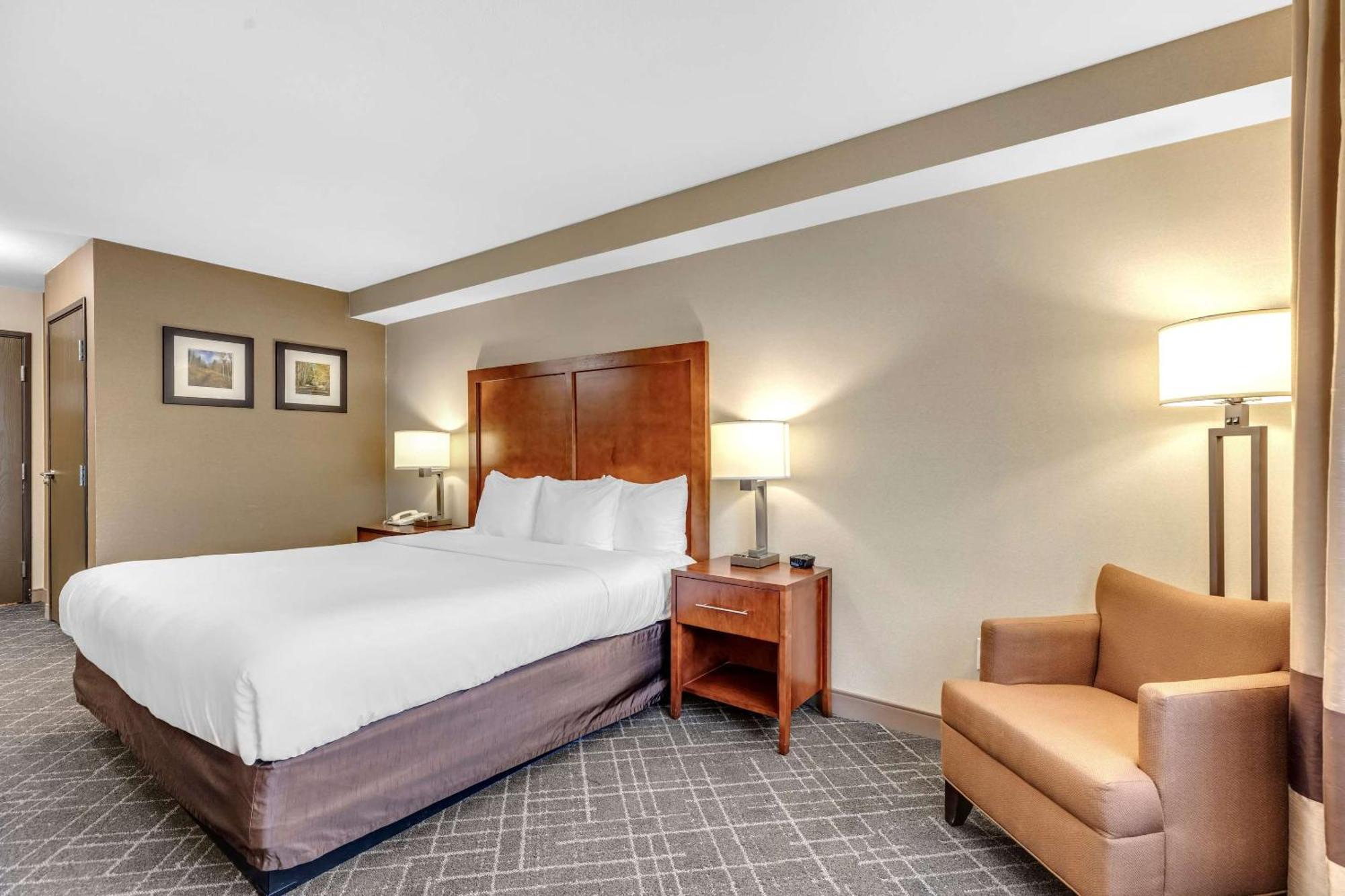 Comfort Inn Denver West Arvada Station Wheat Ridge Exterior photo