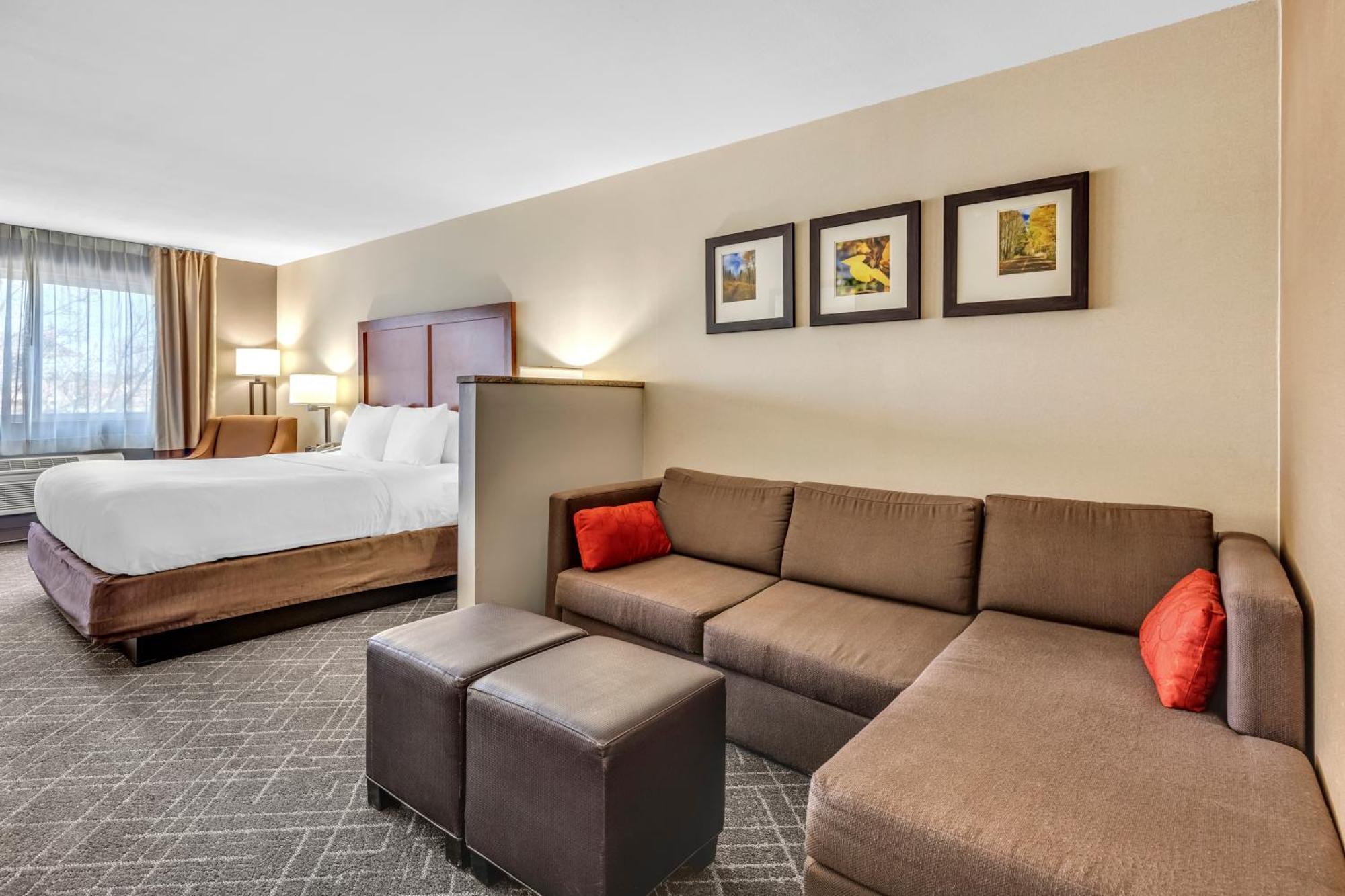 Comfort Inn Denver West Arvada Station Wheat Ridge Exterior photo